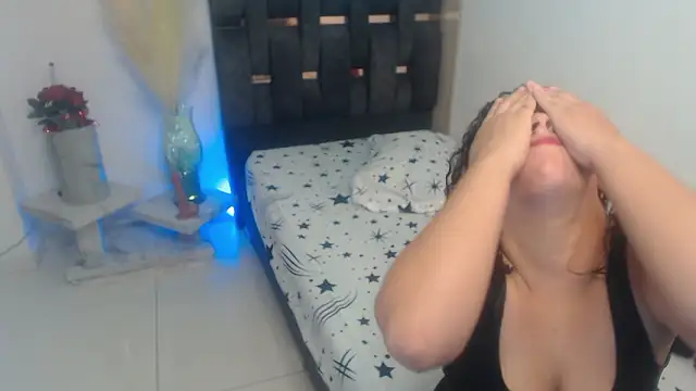 Barbara D Valencia online show from 03-08-26, 03:27