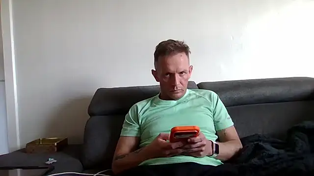 Snapshot of verscub6969 chatting on 03-11-26, 02:56 verscub6969 online show from 03-11-26, 02:56