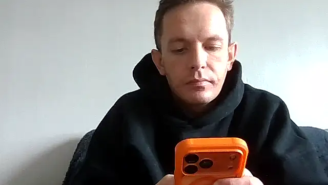 Snapshot of verscub6969 chatting on 04-11-26, 08:40 verscub6969 online show from 04-11-26, 08:40
