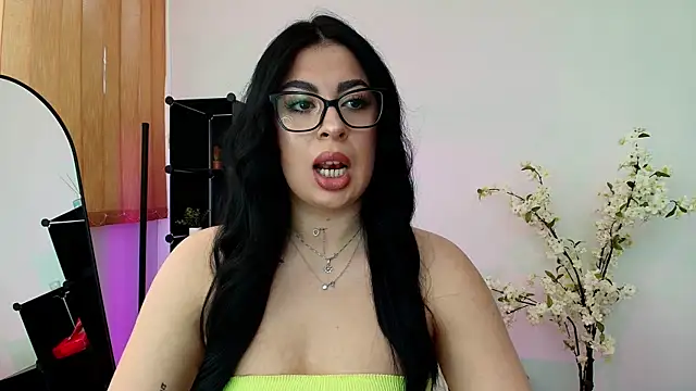MissyScarlet online show from 05-11-26, 02:12