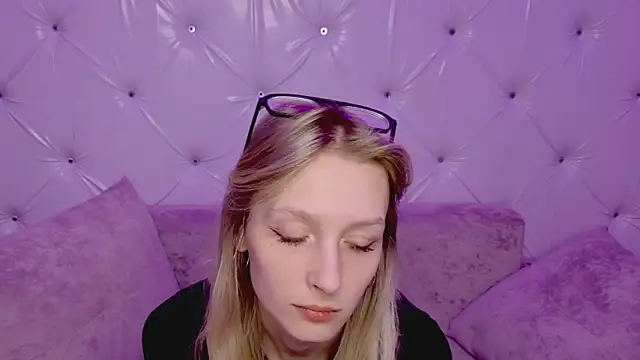 Akiro Kim7 online show from 02-21-26, 02:23