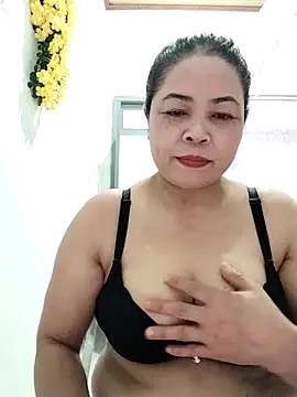 Baby-bigtits2026 online show from 02-20-26, 03:58