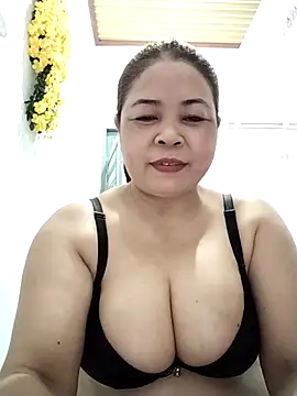 Snapshot of Baby-bigtits2026 chatting on 05-08-26, 09:58 Baby-bigtits2026 online show from 05-08-26, 09:58