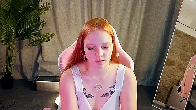 Snapshot of Candy_Lir chatting on 03-05-26, 06:42 Candy Lir online show from 03-05-26, 06:42