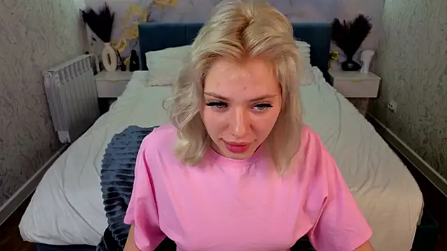 Kate Krose online show from 05-09-26, 01:00