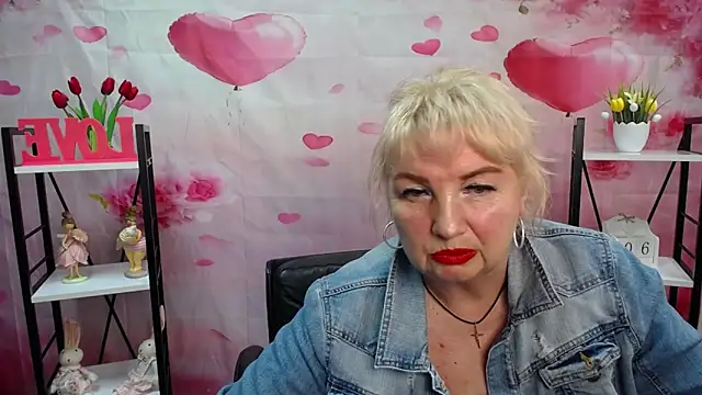 RenataDaster online show from 05-06-26, 04:56
