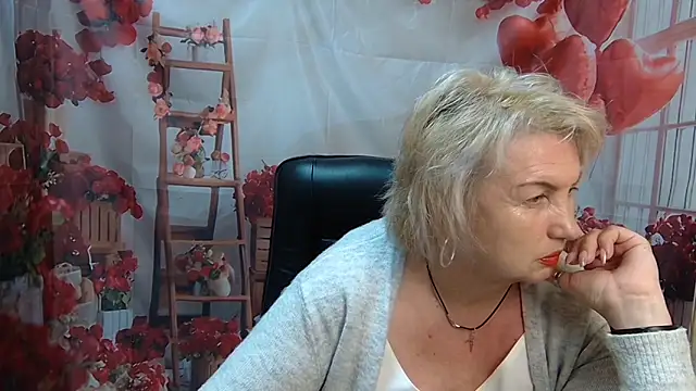 RenataDaster online show from 05-19-26, 04:57