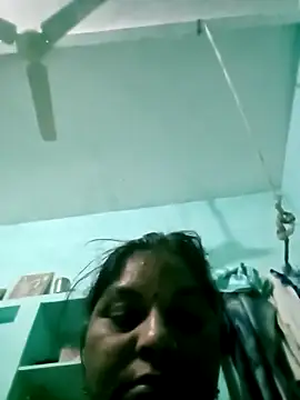 Snapshot of Rajni248096 chatting on 03-11-26, 03:51 Rajni248096 online show from 03-11-26, 03:51