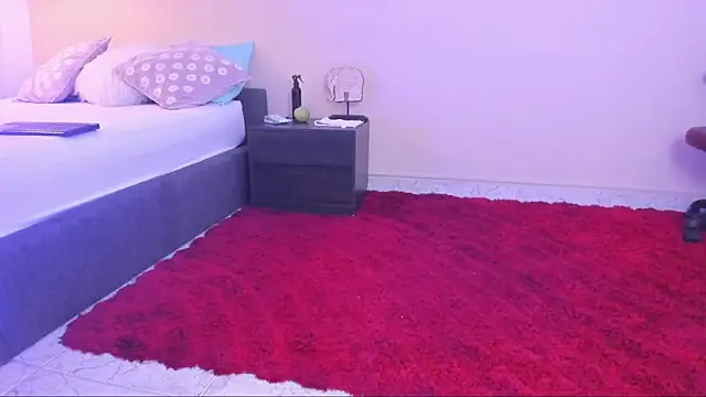 bellawild  online show from 03-18-26, 12:30