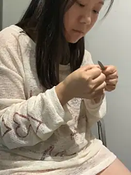 Snapshot of queban3 chatting on 03-05-26, 11:28 queban3 online show from 03-05-26, 11:28