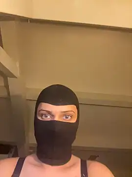 HelinHot online show from 02-22-26, 09:02