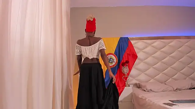 EvelynDivine online show from 02-07-26, 01:04