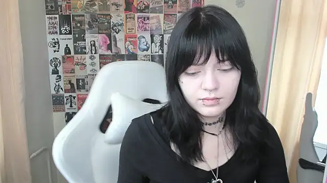 Emma Darkkk online show from 02-08-26, 05:44