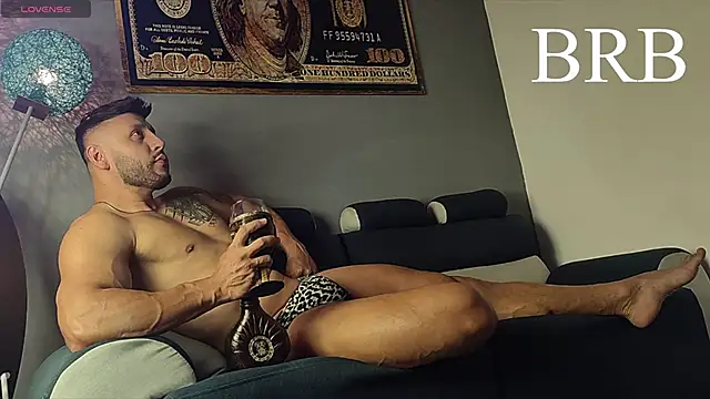 williamparra55 online show from 03-26-26, 01:06