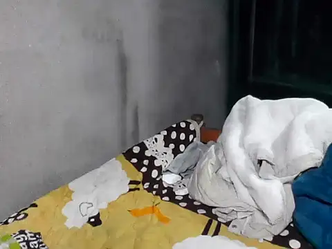 Slutty 18 online show from 05-08-26, 02:55