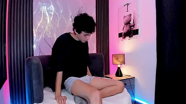 Luca Moon  online show from 02-03-26, 12:32