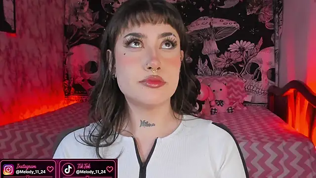 Snapshot of Tamara_uwu chatting on 08-04-26, 10:01 Tamara uwu online show from 08-04-26, 10:01