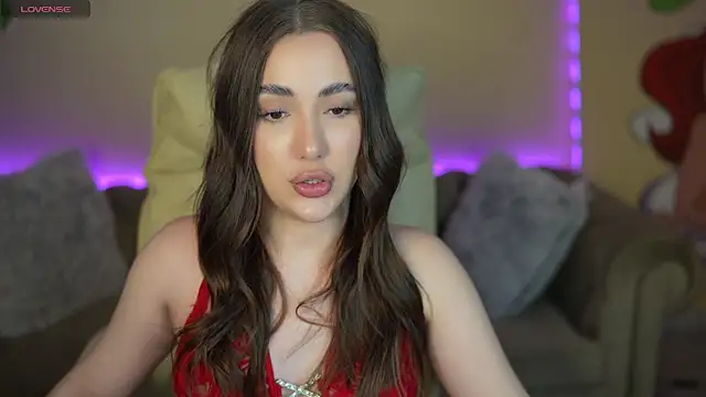 OliviaMoore  online show from 06-19-26, 12:53