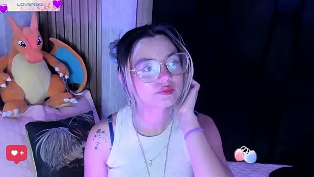 YukkyKuran  online show from 02-05-26, 02:27