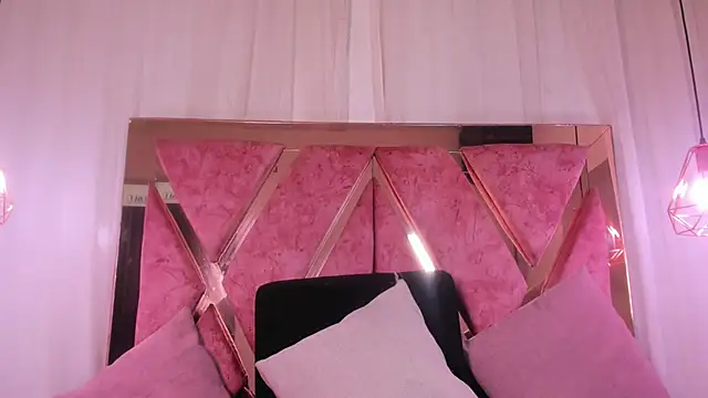 shantal cooper  online show from 03-22-26, 10:46