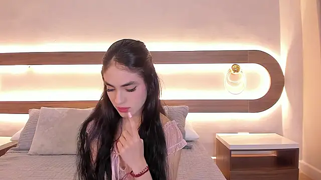 Snapshot of Violeta_sum chatting on 03-03-26, 12:11 Violeta sum online show from 03-03-26, 12:11