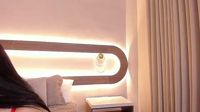 Snapshot of Violeta_sum chatting on 03-12-26, 12:11 Violeta sum online show from 03-12-26, 12:11