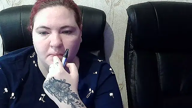 HollyXXXEva online show from 02-05-26, 07:13