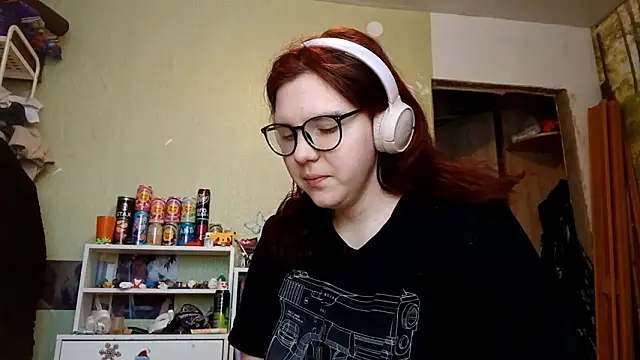 VannessaDillenbeck online show from 02-04-26, 08:09