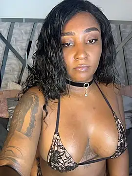 Denise wolfe21 online show from 02-02-26, 08:51