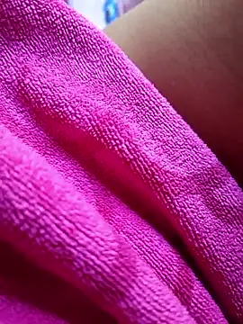 Snapshot of Brissperu18 chatting on 03-31-26, 03:19 Brissperu18 online show from 03-31-26, 03:19