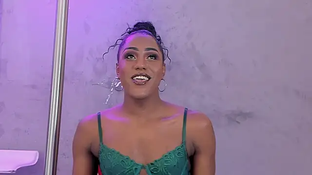 naomi  blair online show from 05-11-26, 03:45