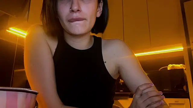 BlackFox V online show from 03-12-26, 09:32