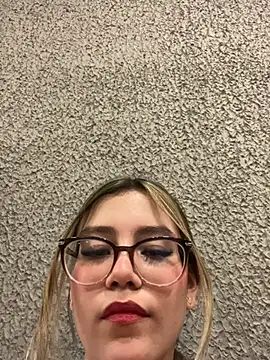 honey luminair online show from 02-09-26, 08:57