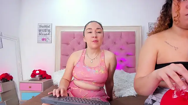 AmbarClarck online show from 02-23-26, 12:02