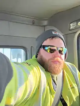 Snapshot of arcticman103 chatting on 03-30-26, 11:50 arcticman103 online show from 03-30-26, 11:50