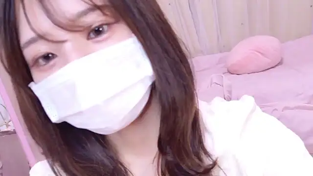  MIYUnya online show from 05-05-26, 10:12