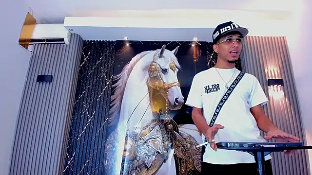 Snapshot of the_knights_of_the_night chatting on 03-20-26, 05:01 the knights of the night online show from 03-20-26, 05:01