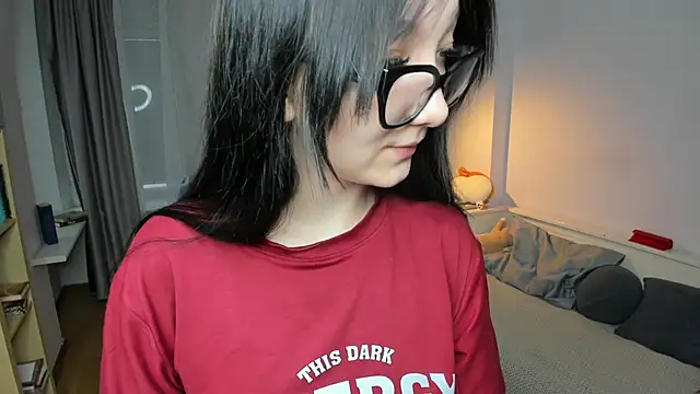 ClarissaDeclue online show from 02-27-26, 02:06