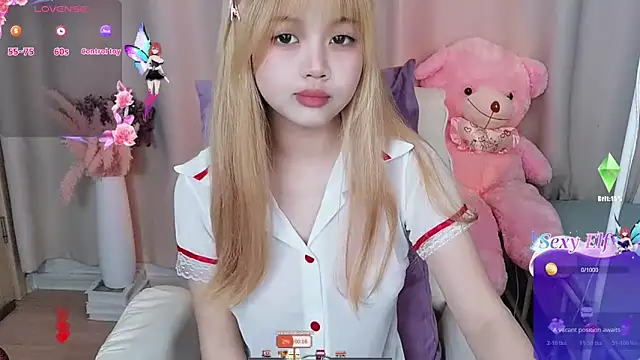 Snapshot of -Anya-666- chatting on 03-02-26, 08:15 -Anya-666- online show from 03-02-26, 08:15