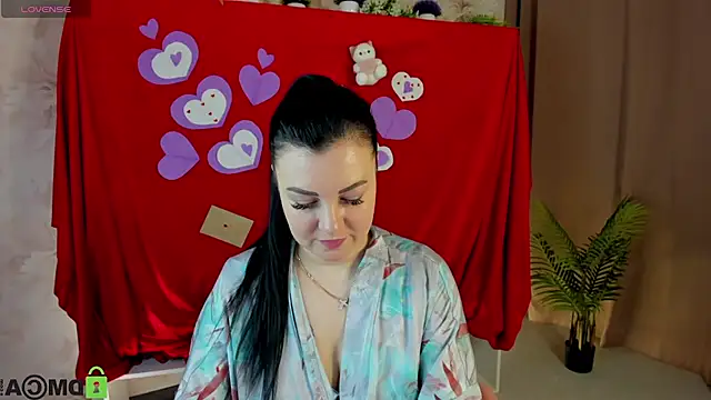 Monika Martinezz online show from 02-12-26, 03:56