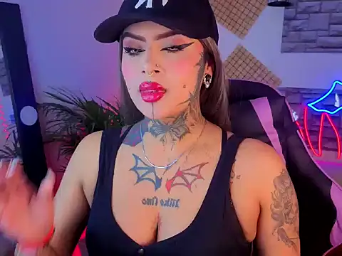 Niki adams001 online show from 02-07-26, 10:13