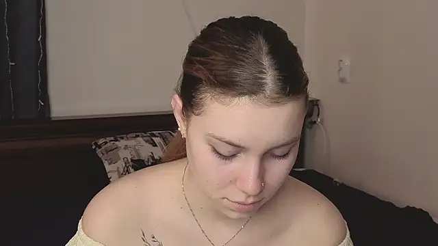 JadwigaTagliavia online show from 03-18-26, 09:45