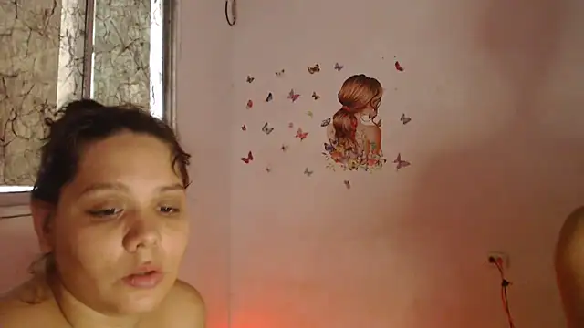 Snapshot of colombianitasxxx chatting on 06-06-26, 04:23 colombianitasxxx online show from 06-06-26, 04:23