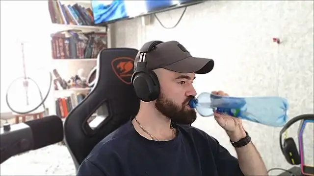  Mostly  online show from 03-24-26, 07:46