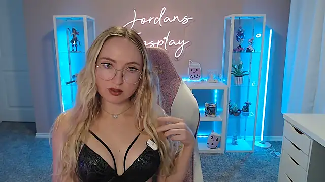 jordanscosplay online show from 03-26-26, 05:40