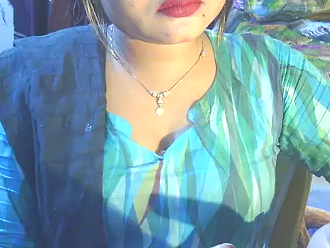 Snapshot of Nusrat_Faria chatting on 03-08-26, 02:32 Nusrat Faria online show from 03-08-26, 02:32