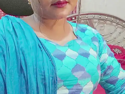 Nusrat Faria online show from 06-19-26, 08:23