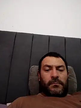 Snapshot of lio199010 chatting on 04-15-26, 08:20 lio199010 online show from 04-15-26, 08:20