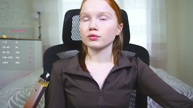 Nellie baby online show from 03-18-26, 01:47