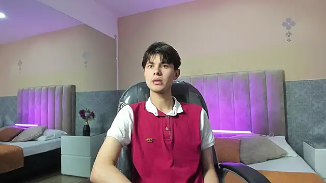 Derek Sinn online show from 03-10-26, 07:52